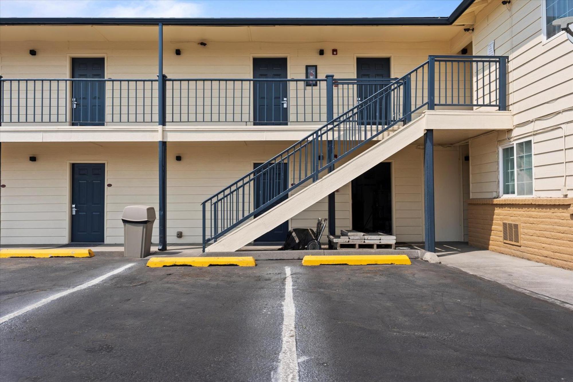 Quincy Inn And Suites Luaran gambar