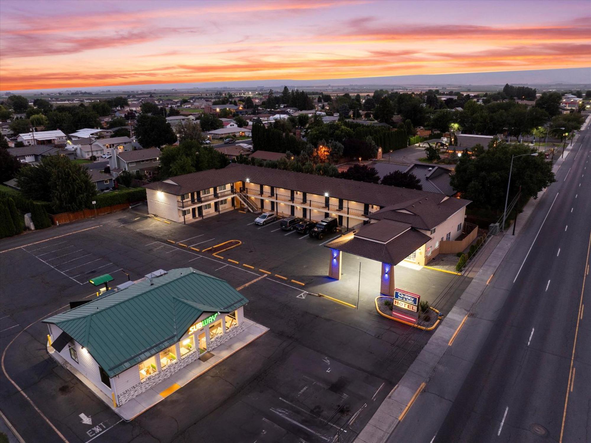 Quincy Inn And Suites Luaran gambar