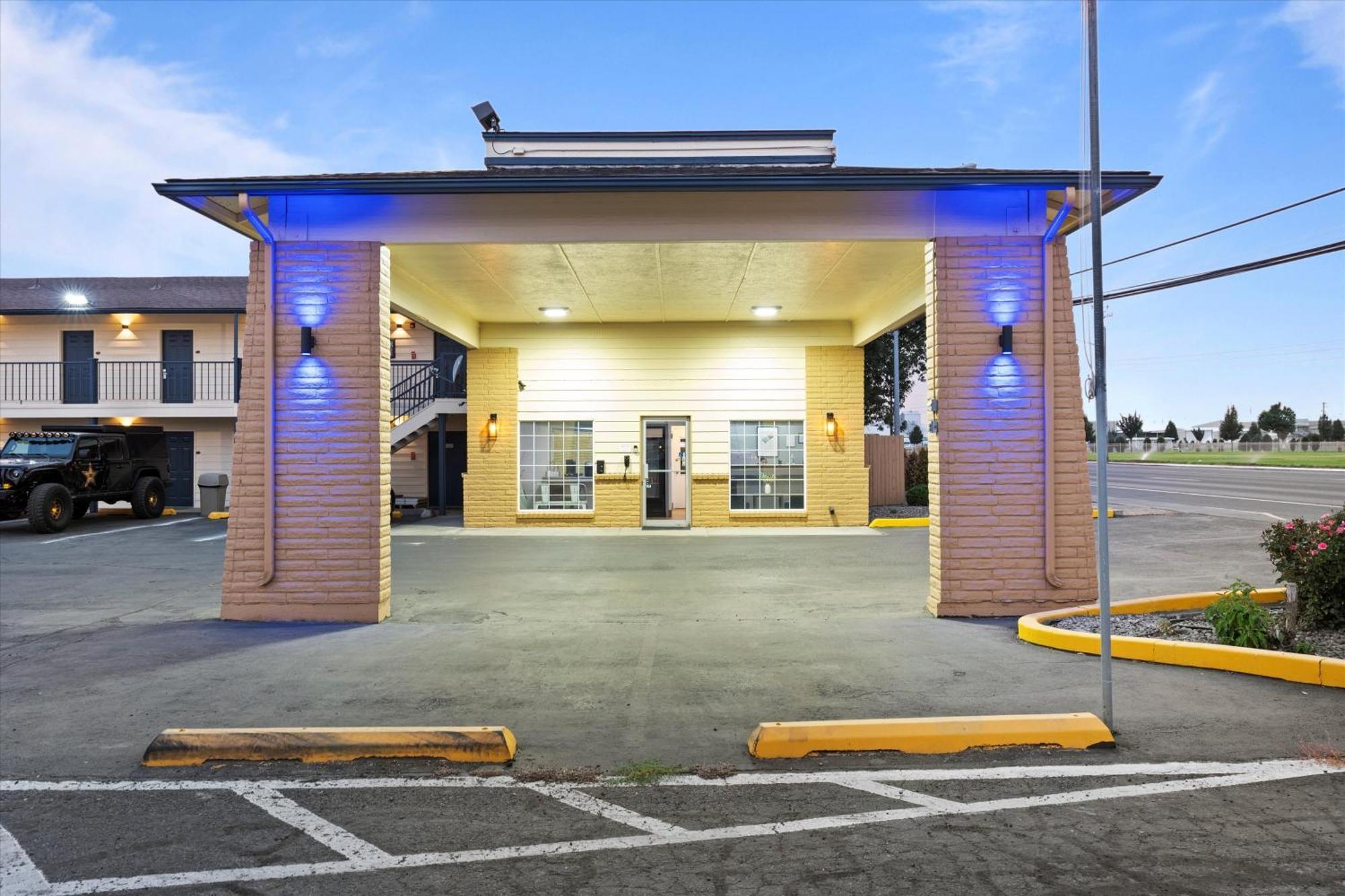 Quincy Inn And Suites Luaran gambar