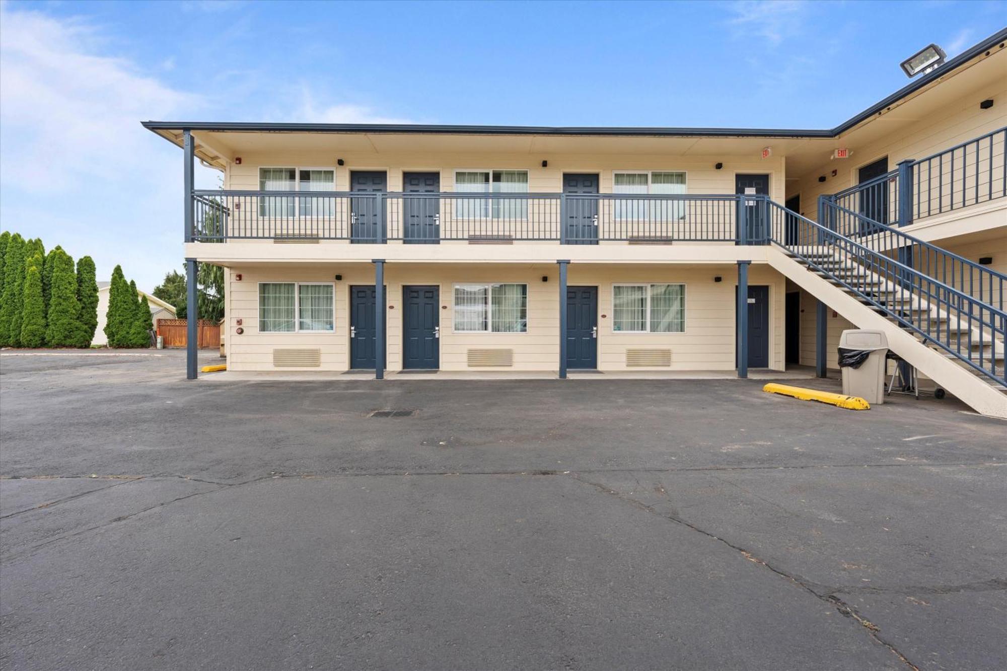 Quincy Inn And Suites Luaran gambar