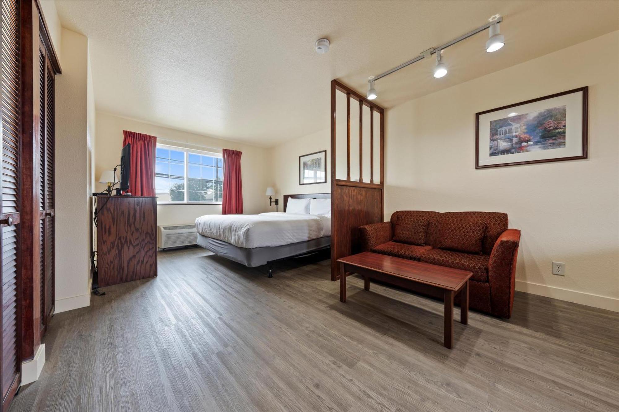 Quincy Inn And Suites Luaran gambar
