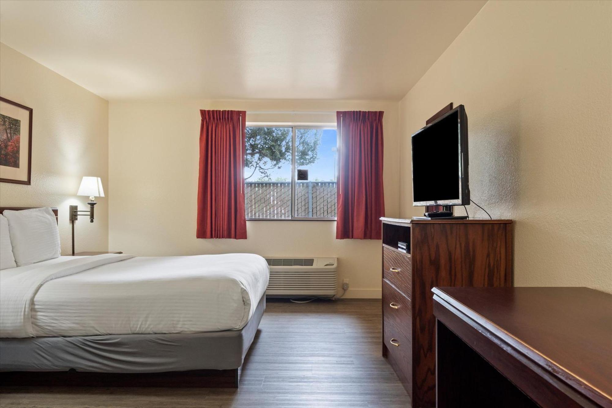 Quincy Inn And Suites Luaran gambar